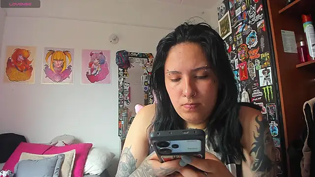 Snapshot of Jessie_williams chatting on 02-27-25, 06:20 Jessie williams online show from 02-27-25, 06:20