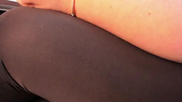 Snapshot of _rebecca1 chatting on 11-20-25, 02:17 rebecca1 online show from 11-20-25, 02:17