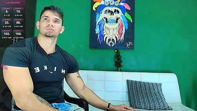 GendersonFit online show from 11-26-25, 02:07