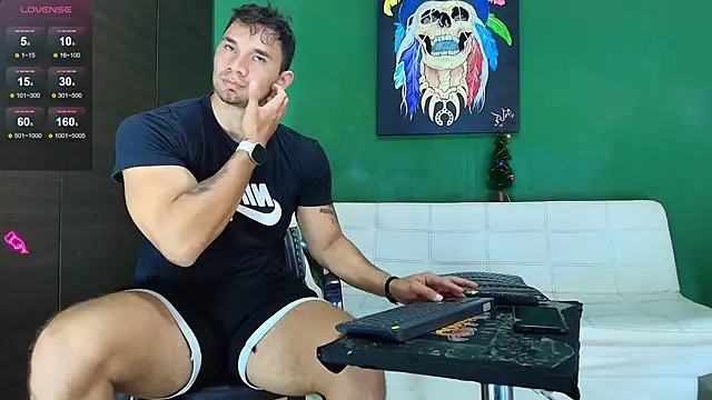 GendersonFit online show from 12-15-25, 01:59