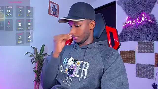 Snapshot of Baby_smith chatting on 02-06-25, 09:32 Baby smith online show from 02-06-25, 09:32