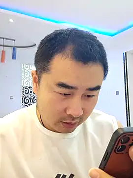 guozuo online show from 12-03-25, 02:15