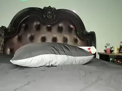 ThickAssRena online show from 03-09-25, 02:07