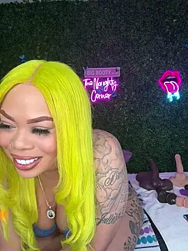 ThickAssRena online show from 04-12-26, 06:51