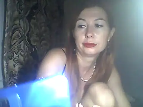 Snapshot of Olesja chatting on 09-22-25, 06:10 Olesja online show from 09-22-25, 06:10
