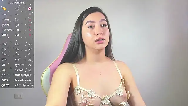 Snapshot of alice-love1 chatting on 12-08-24, 09:30 alice-love1 online show from 12-08-24, 09:30