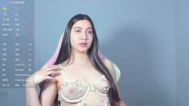 Snapshot of alice-love1 chatting on 12-22-24, 12:39 alice-love1 online show from 12-22-24, 12:39