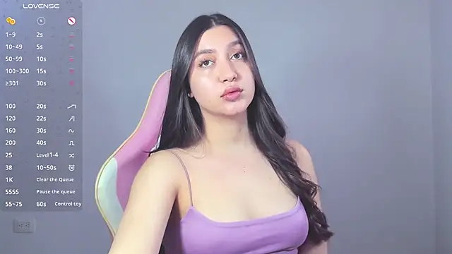 Snapshot of alice-love1 chatting on 01-03-25, 10:29 alice-love1 online show from 01-03-25, 10:29