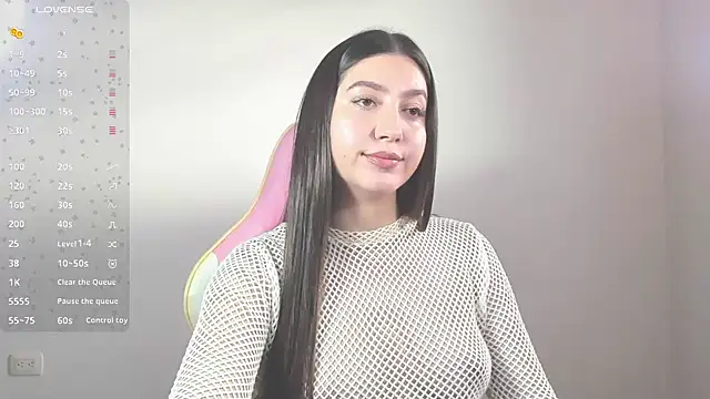 Snapshot of alice-love1 chatting on 01-09-25, 09:47 alice-love1 online show from 01-09-25, 09:47