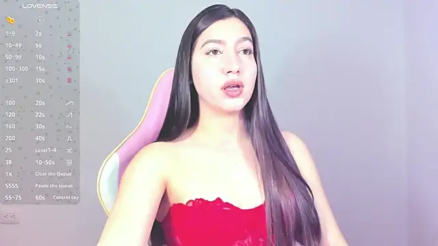 Snapshot of alice-love1 chatting on 01-12-25, 01:11 alice-love1 online show from 01-12-25, 01:11