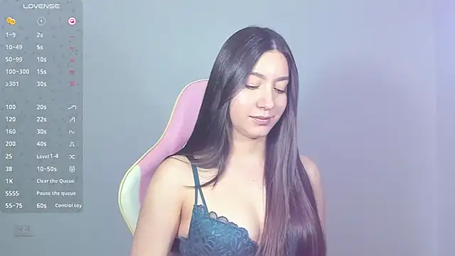 Snapshot of alice-love1 chatting on 01-18-25, 02:58 alice-love1 online show from 01-18-25, 02:58