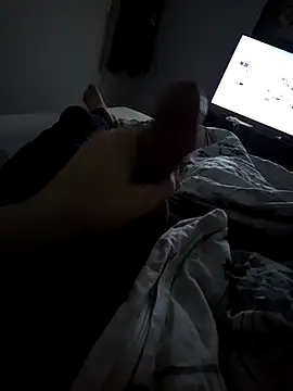 Snapshot of MontanaHamburg chatting on 02-11-26, 09:09 MontanaHamburg online show from 02-11-26, 09:09