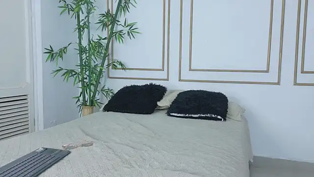 kristyl paez online show from 11-13-25, 07:35