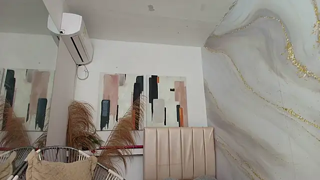 kristyl paez online show from 06-28-26, 12:11