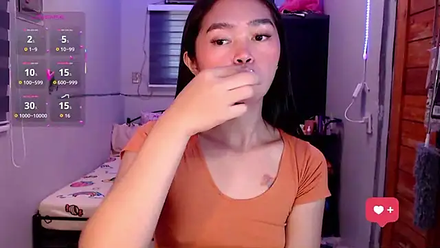 Itsme claire online show from 10-04-25, 01:25