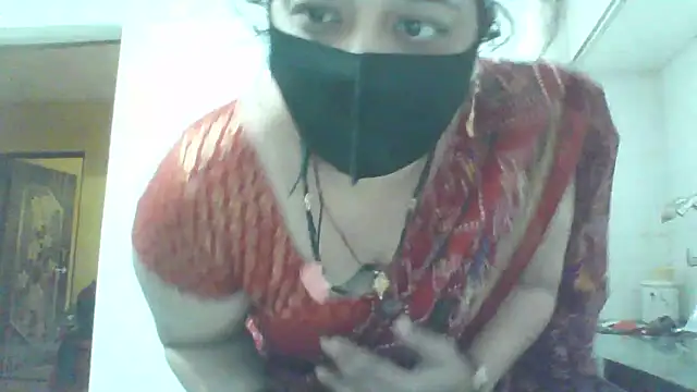 Snapshot of Riyasingh9 chatting on 12-13-24, 04:43 Riyasingh9 online show from 12-13-24, 04:43