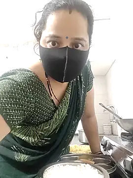 Snapshot of Riyasingh9 chatting on 01-10-25, 12:58 Riyasingh9 online show from 01-10-25, 12:58