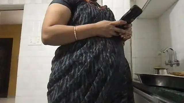 Snapshot of Riyasingh9 chatting on 02-04-25, 12:11 Riyasingh9 online show from 02-04-25, 12:11