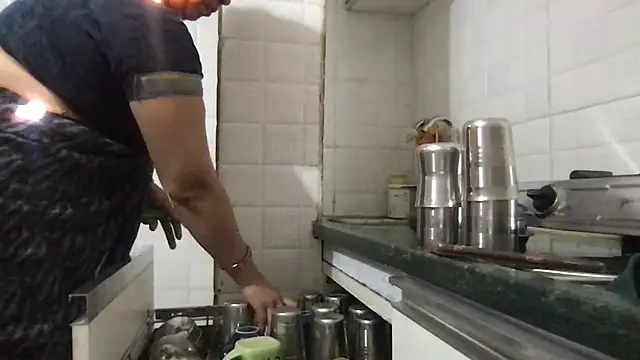 Snapshot of Riyasingh9 chatting on 03-17-25, 04:19 Riyasingh9 online show from 03-17-25, 04:19