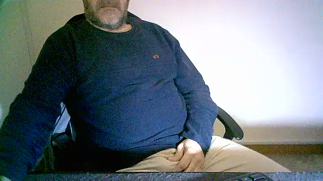 Snapshot of Greek_Passion chatting on 01-21-25, 07:04 Greek Passion online show from 01-21-25, 07:04