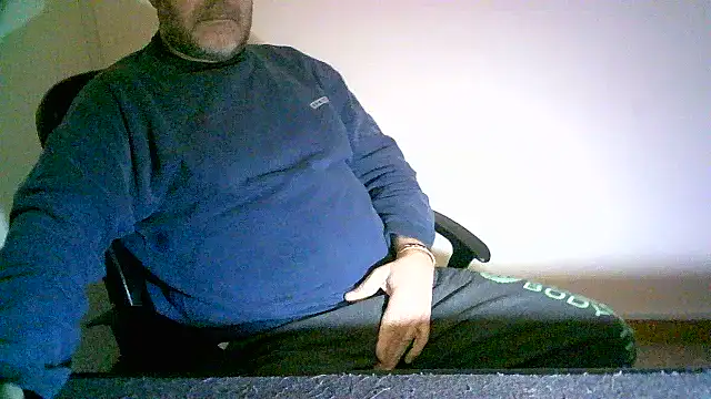 Snapshot of Greek_Passion chatting on 03-04-25, 06:50 Greek Passion online show from 03-04-25, 06:50