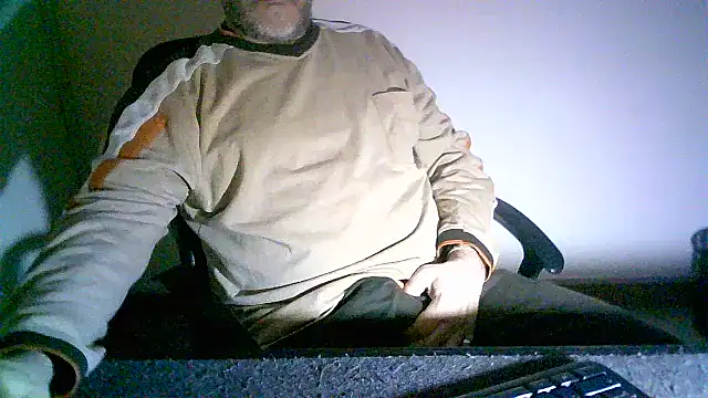 Snapshot of Greek_Passion chatting on 11-09-25, 02:15 Greek Passion online show from 11-09-25, 02:15