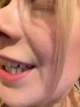 Snapshot of CherryAuroraa chatting on 12-25-24, 10:05 CherryAuroraa online show from 12-25-24, 10:05