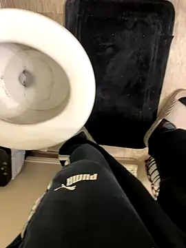 Snapshot of Nando49_ chatting on 10-31-25, 05:30 Nando49 online show from 10-31-25, 05:30