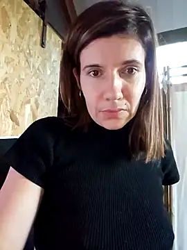 Lina lou4 online show from 12-04-24, 03:32