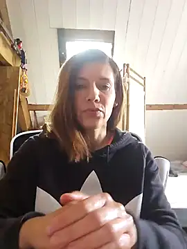 Lina lou4 online show from 02-13-25, 12:00