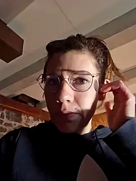 Lina lou4 online show from 02-16-25, 09:59