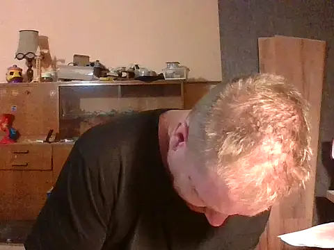 Snapshot of 82liska chatting on 02-14-26, 04:48 82liska online show from 02-14-26, 04:48