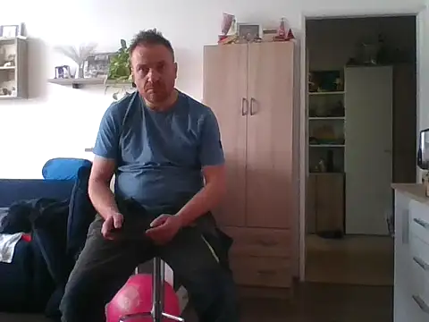 82liska online show from 04-23-26, 11:42