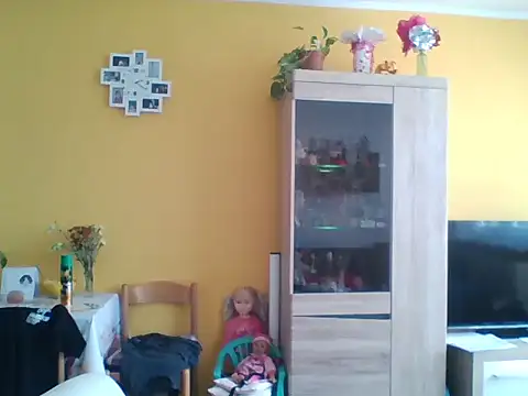 Snapshot of 82liska chatting on 05-26-26, 12:23 82liska online show from 05-26-26, 12:23