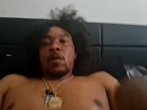 Snapshot of king219o5 chatting on 05-04-26, 02:46 king219o5 online show from 05-04-26, 02:46