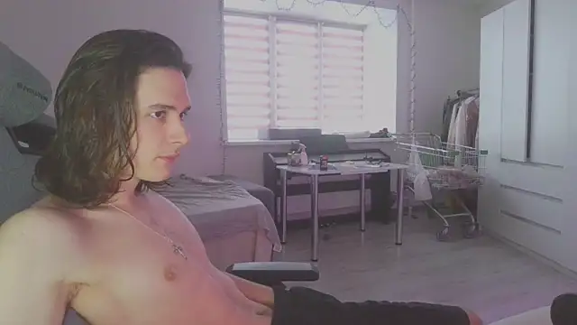 CandyChell online show from 02-16-25, 12:21