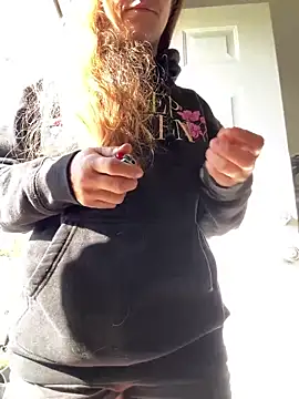 Snapshot of Dakota_02 chatting on 04-08-26, 01:44 Dakota 02 online show from 04-08-26, 01:44