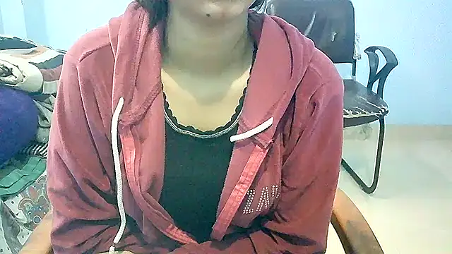 Snapshot of lovelydesi21 chatting on 12-02-24, 08:41 lovelydesi21 online show from 12-02-24, 08:41