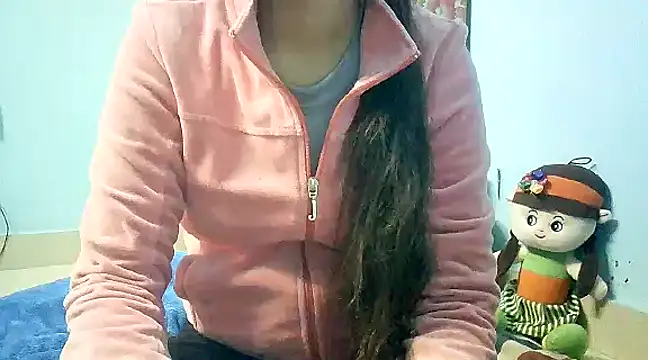 Snapshot of lovelydesi21 chatting on 01-14-25, 02:53 lovelydesi21 online show from 01-14-25, 02:53