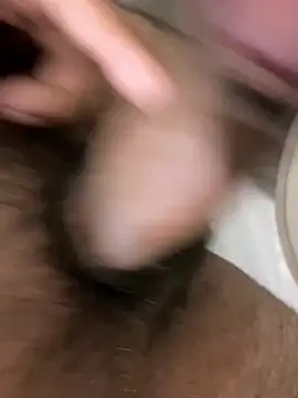 Snapshot of Rahuldhe22 chatting on 12-30-24, 09:08 Rahuldhe22 online show from 12-30-24, 09:08