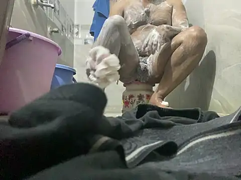 Snapshot of Rahuldhe22 chatting on 01-21-25, 07:37 Rahuldhe22 online show from 01-21-25, 07:37