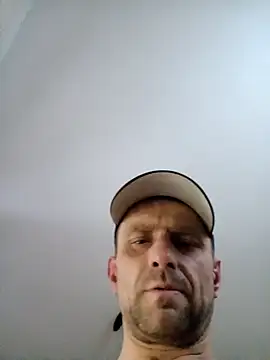 Roman0798 online show from 02-18-25, 06:15