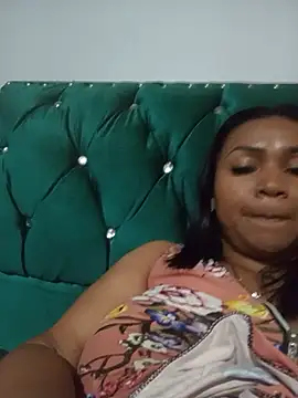 louise nails online show from 05-17-26, 11:28