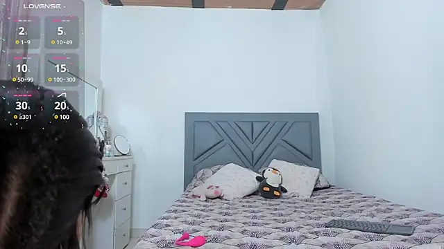 Snapshot of kendall-ewers chatting on 12-10-24, 01:00 kendall-ewers online show from 12-10-24, 01:00