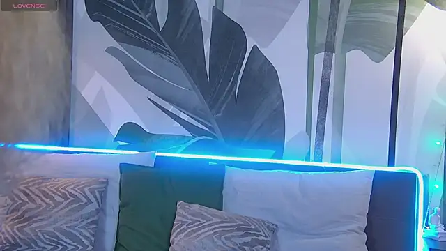 RubyValen online show from 01-22-25, 01:10