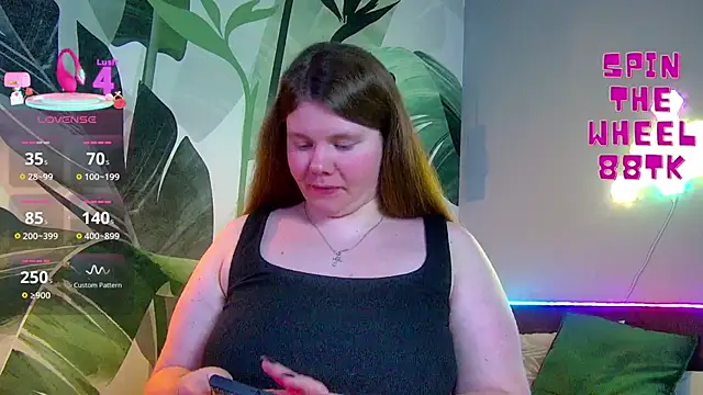 RubyValen online show from 10-24-25, 01:13