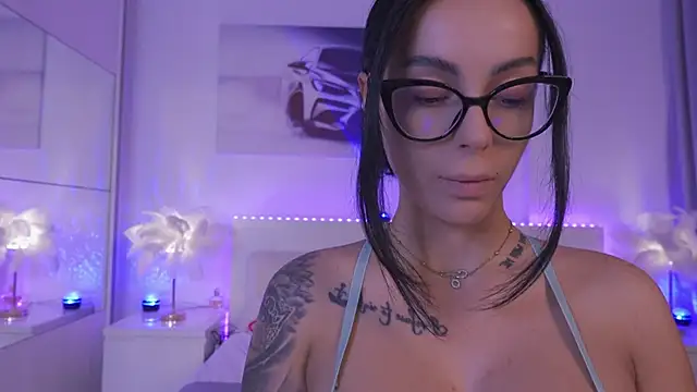 Snapshot of Mazeekiin30X chatting on 11-06-25, 03:57 Mazeekiin30X online show from 11-06-25, 03:57