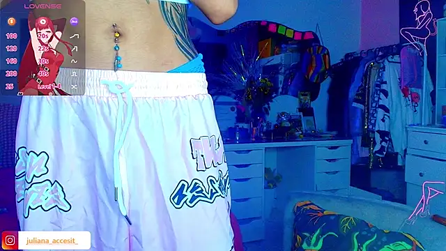 caroline cossei online show from 03-11-26, 12:27