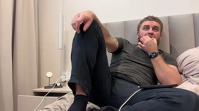 Bear bear  online show from 03-07-26, 01:30