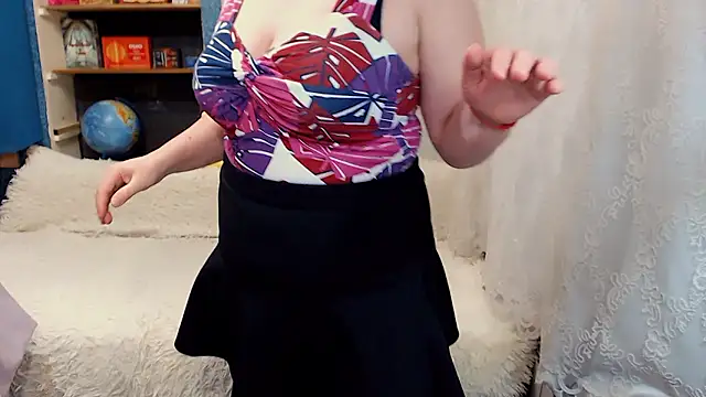 Rainbow lady online show from 12-03-24, 03:11